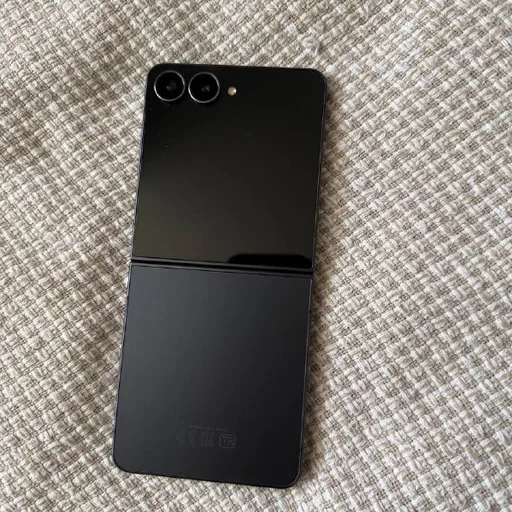 Samsung Galaxy Z Flip 7
