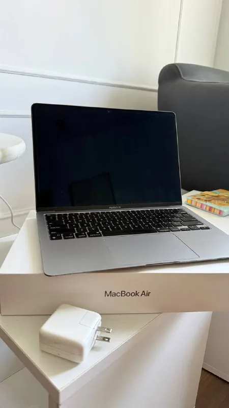 MacBook Air 13 M1 2020 1