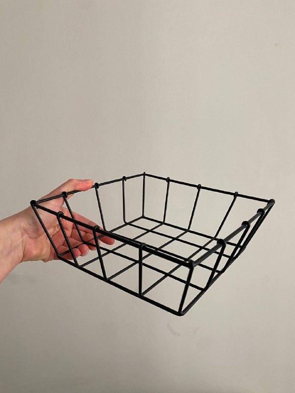 Грузинская ваза, винтажный постер, корзинки, стулья 5