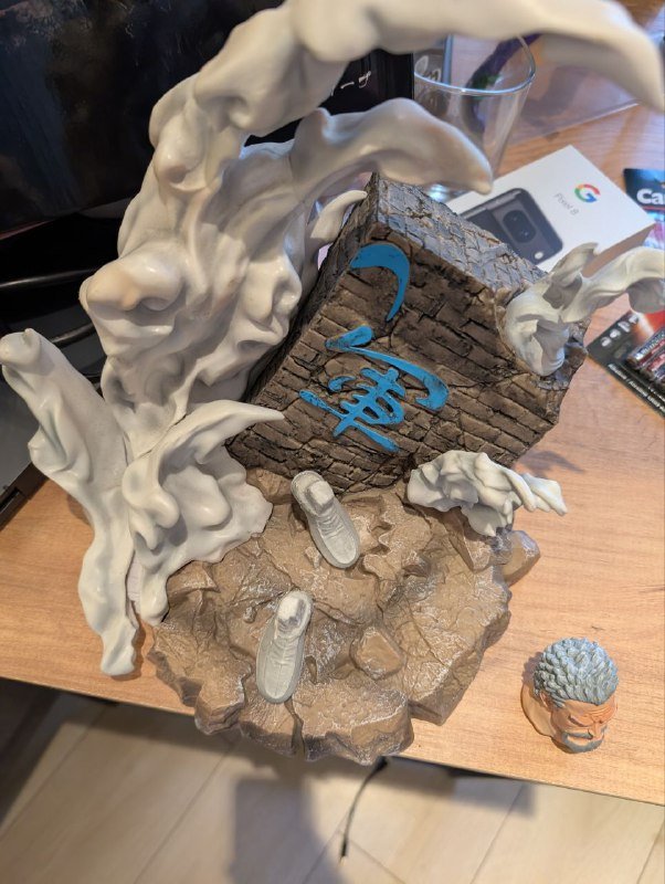 Фигурка 40см на подставке 4