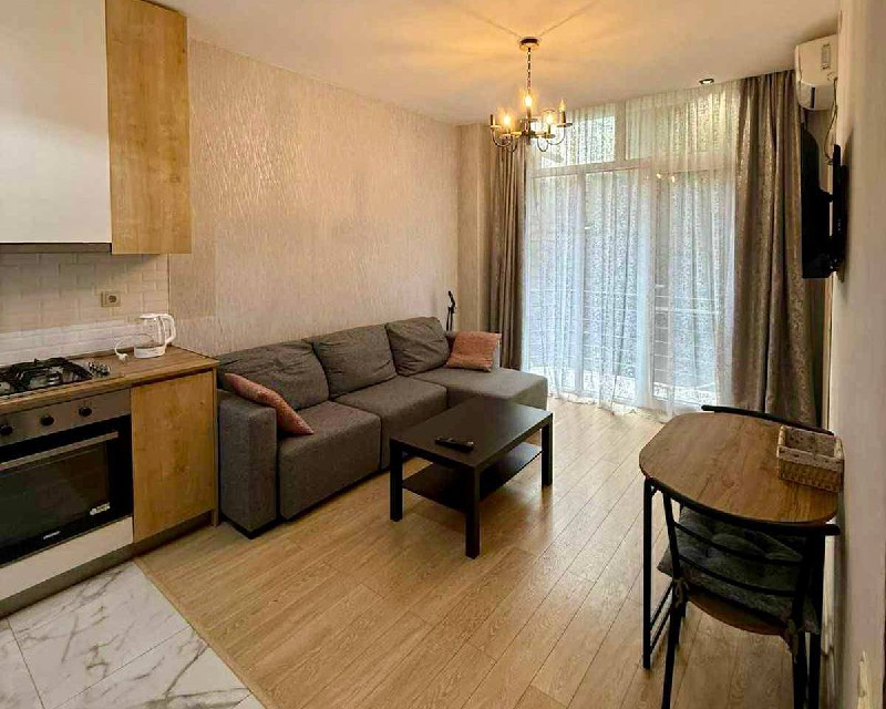 1+1 квартира Казбеги 17, 40 кв, 5 этаж
