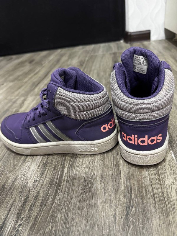 Детские тёплые кроссовки Adidas размер 33 2