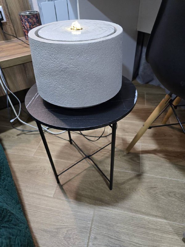 Искусственный фонтан 3