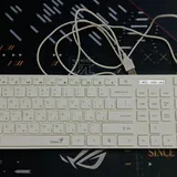 Клавиатура Genius SlimStar 126, Apple USB power adapter 2