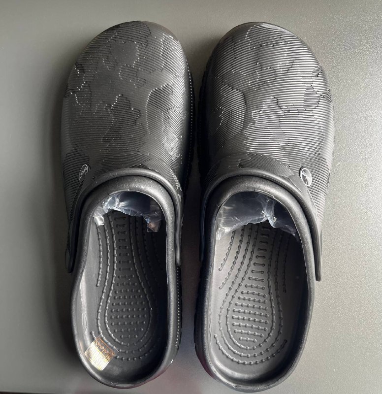 Резиновые сапоги, шлепки, кроссовки Crocs, ботинки Greyder 2