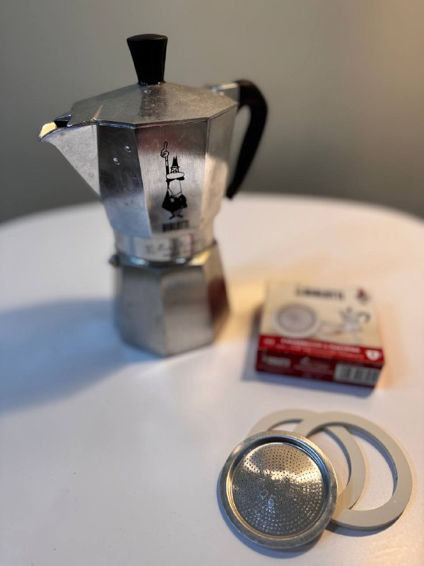 Кофеварка Bialetti Moka Express
