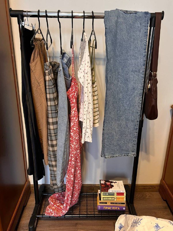 Юбка черный сатин, юбка деним, юбка клетка, юбка хлопок, платье сатин, кофточка топик, сумка, джинсы MNG, книги 4