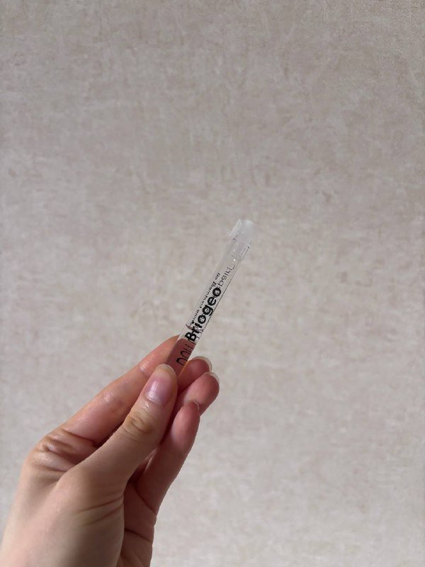 Щетка плоская, круглая, пена Taft, сухой шампунь Batiste, сыворотка Dr.Biotage, крем Unove, масло Anua 4