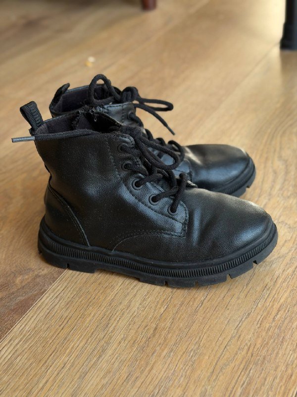 Adidas Samba, Crocs Peppa Pig, сандалии Liewood, кеды Adidas, ботинки Zara, балетки Zara, кеды Tombi 6