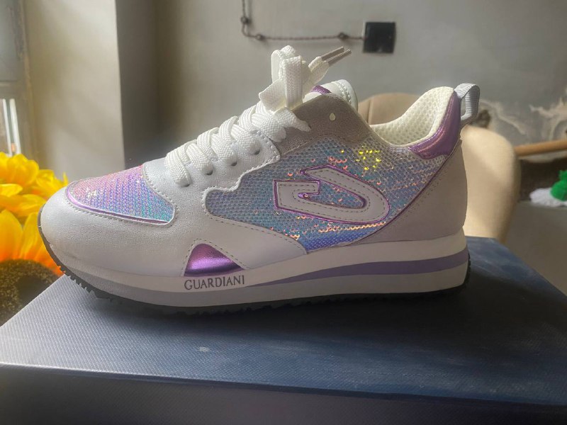 Кроссовки Vans, Mono, Guardiani, Reebok, новые оригинал, размер 37 4