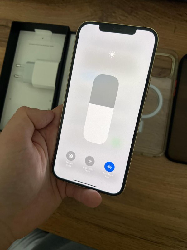 iPhone 12 Pro Max 128 GB 7