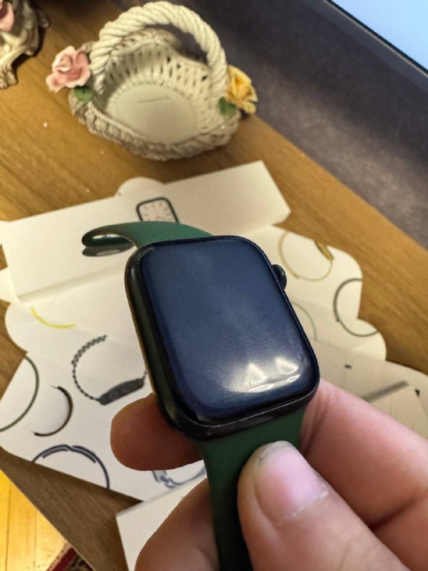 Apple Watch 7 45 мм с зарядкой и коробкой 2