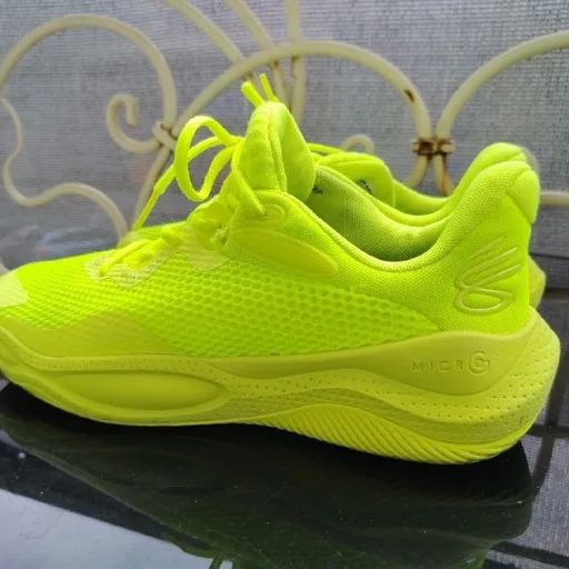 Under Armour Curry кроссовки