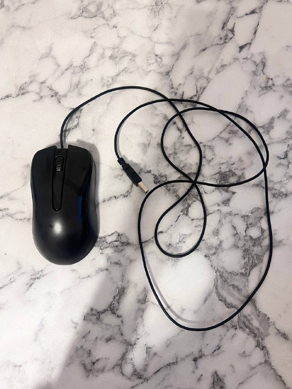 Проводная мышка, микрофон, PH метр, Bluetooth адаптер, светильник, кольцевая лампа, штативы, зарядные блоки, провода