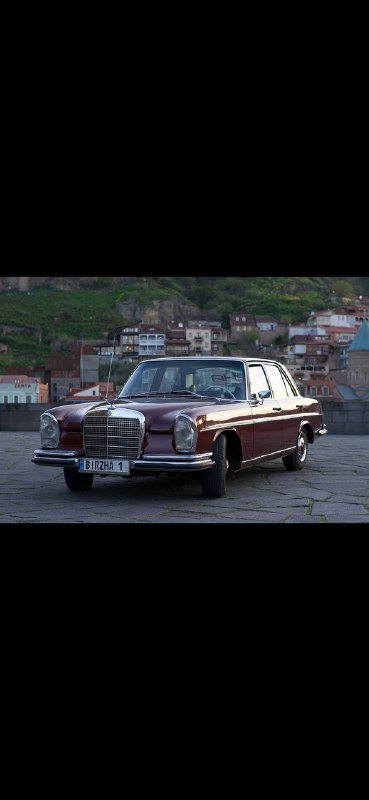 Mercedes-Benz S280 ретро-автомобиль 2