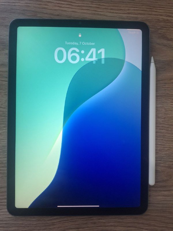 iPad Air 5 (64 GB, Wi-Fi), Apple Pencil 2 2