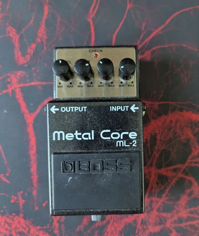 Педаль Boss ML-2 Metal Core, блок питания 1