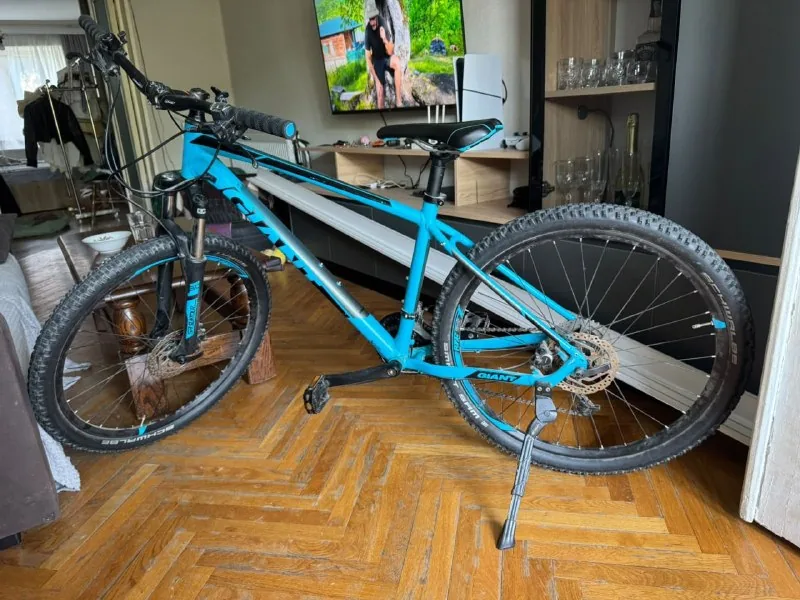 Велосипед Giant 27,5, крепление для перевозки 1