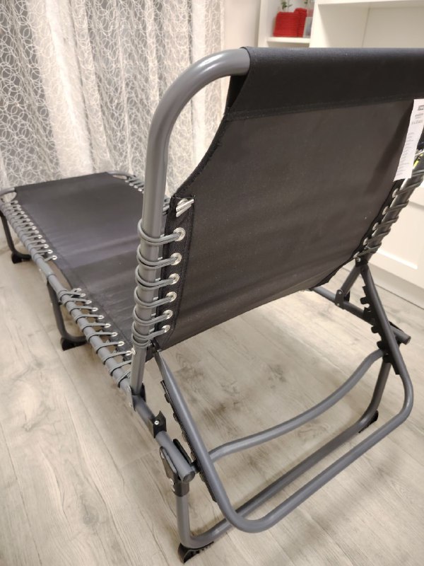 Шезлонг из Юска, почти новый 3