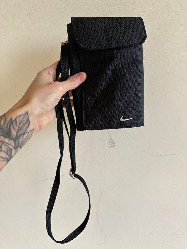 Сумка-трансформер Nike multipocket 90s 2
