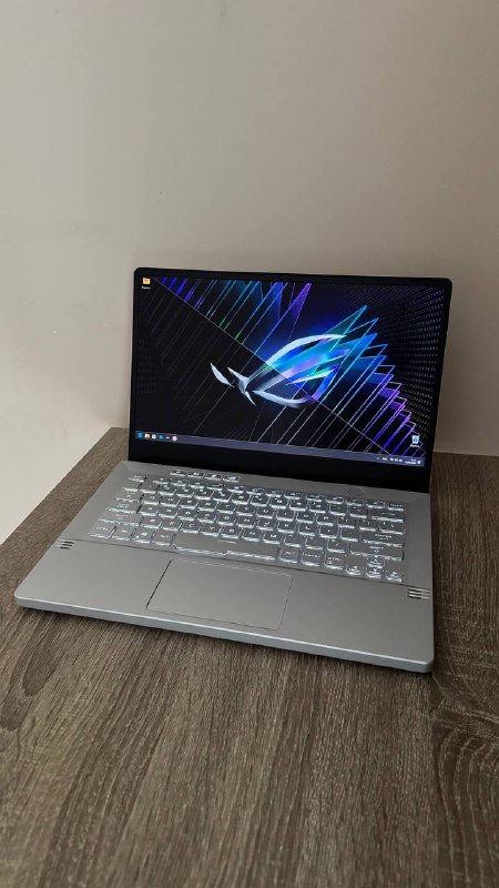 Asus Rog Zephyrus G14 Ryzen 9, RTX 3060, 1TB SSD