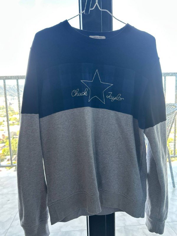 Свитшот Converse размер M