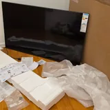 Большой новый телевизор Samsung QLED 4K 3
