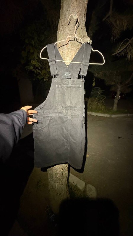 Ветровка адидас, Кожанка, Джинсовки Levi’s, Свитер kappa, Куртки разные, Толстовка адидас, Сарафан Monki 10