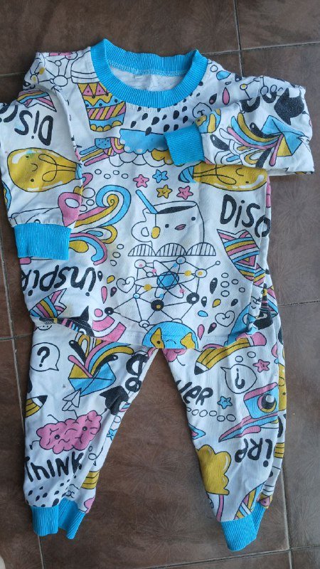 Детские комбинезоны и пижама 98 рост 3