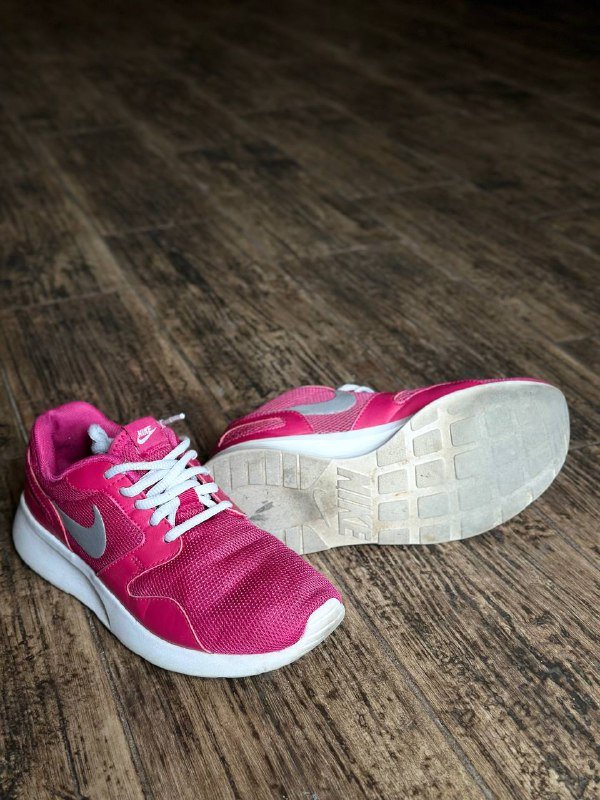 Кроссовки Nike р-р 37 3