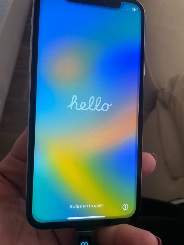 Iphone x 64gb с замененной батареей