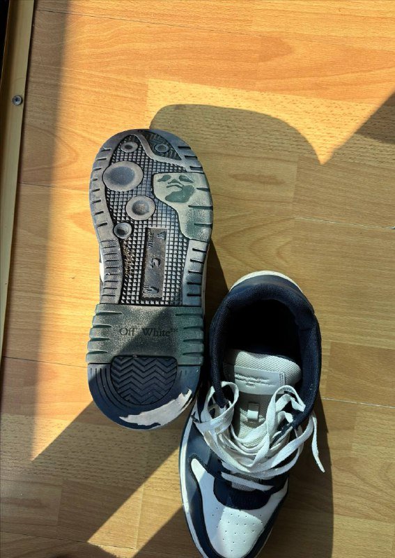 кроссовки Off-white 44,5-45