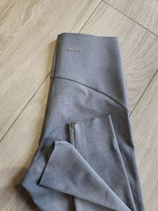 Компрессионные легинсы Oysho 1