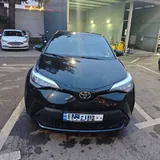 Toyota C-HR 2021 1