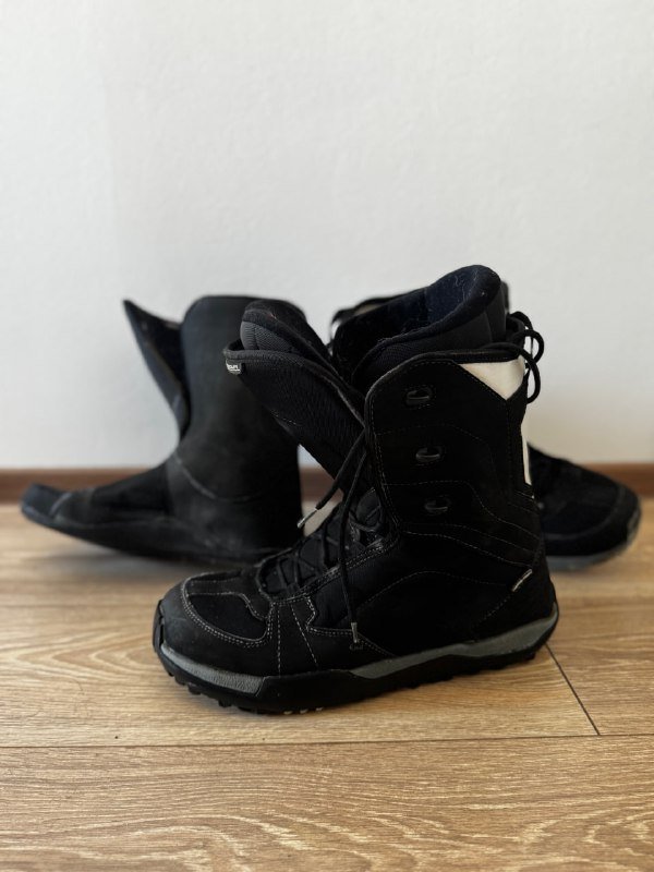 Комплект: доска K2 Fuse, крепы Rossignol, боты Rossignol, куртка Westbeach