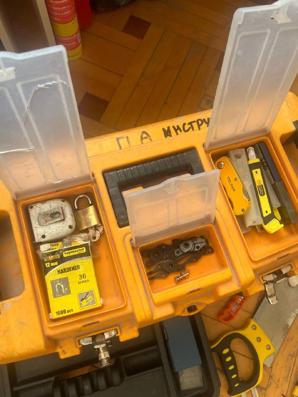 Чемодан с инструментом 7