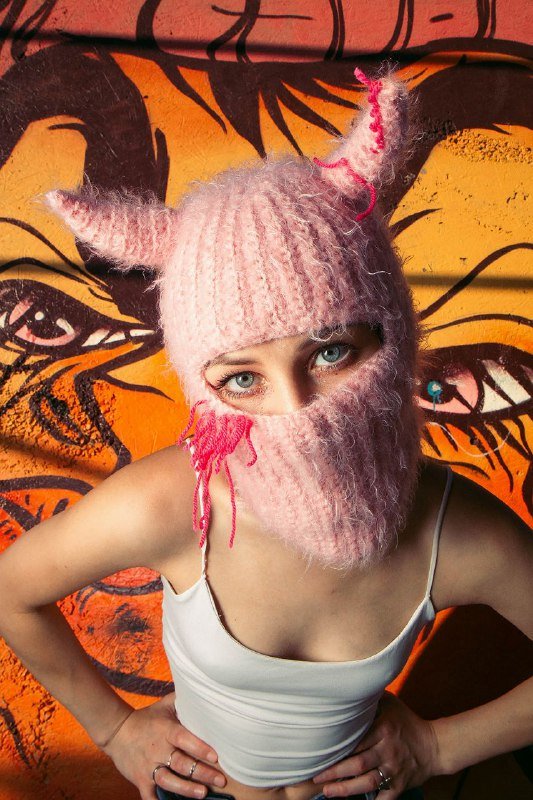 Балаклава ручной работы из акрила