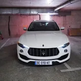 Maserati Levante SQ4 1