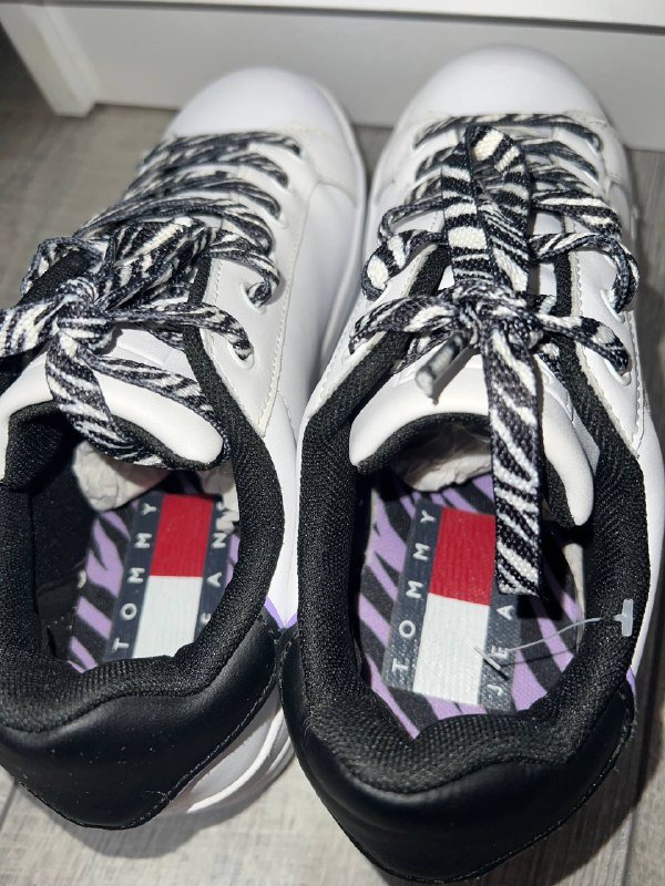 Женские кожаные кеды Tommy Jeans на платформе 5