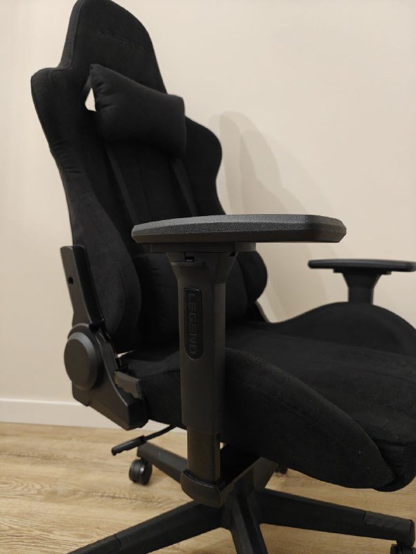 Компьютерное игровое офисное кресло из Jysk 2