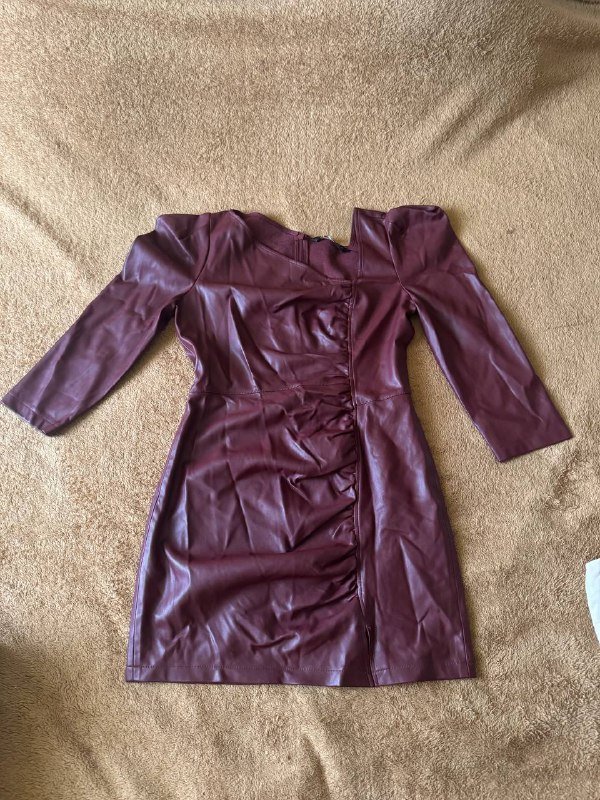 кожаное платье Zara размер L