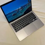 MacBook Air 13″ M1 (2020) 8/256 GB 3
