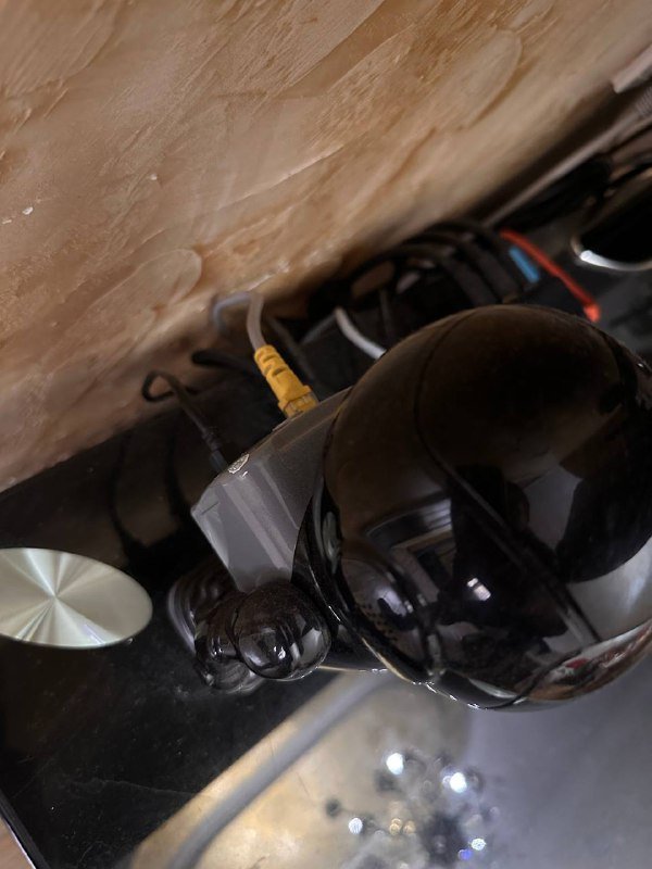 Черная и белая ночные камеры Yoosee 3