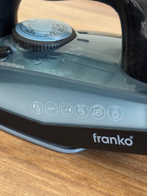 Утюг Franko 3