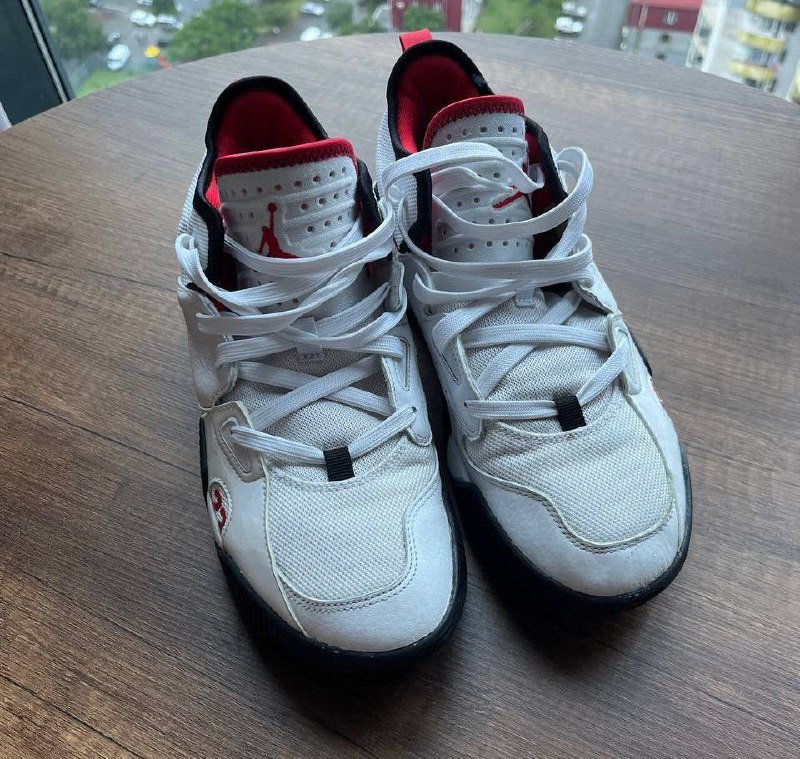 Кроссовки Jordan оригинал 42 размер 3