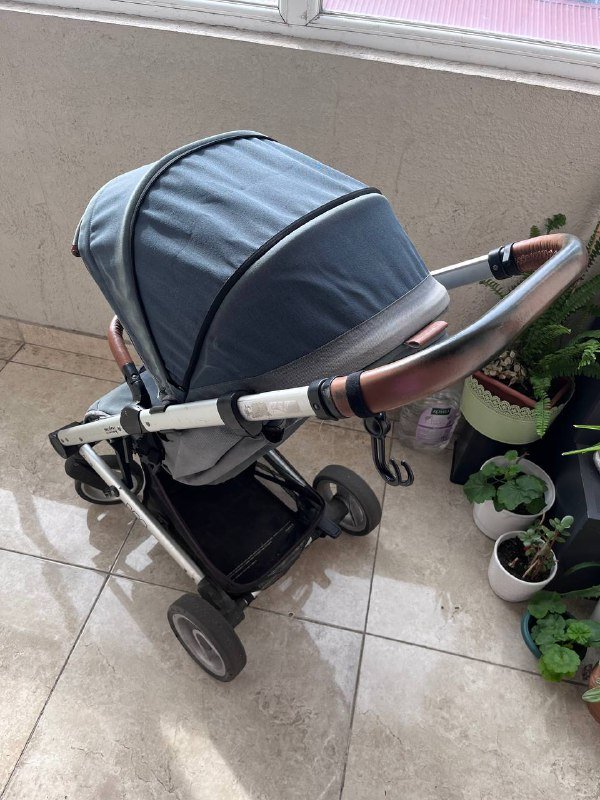 Прогулочная коляска 3