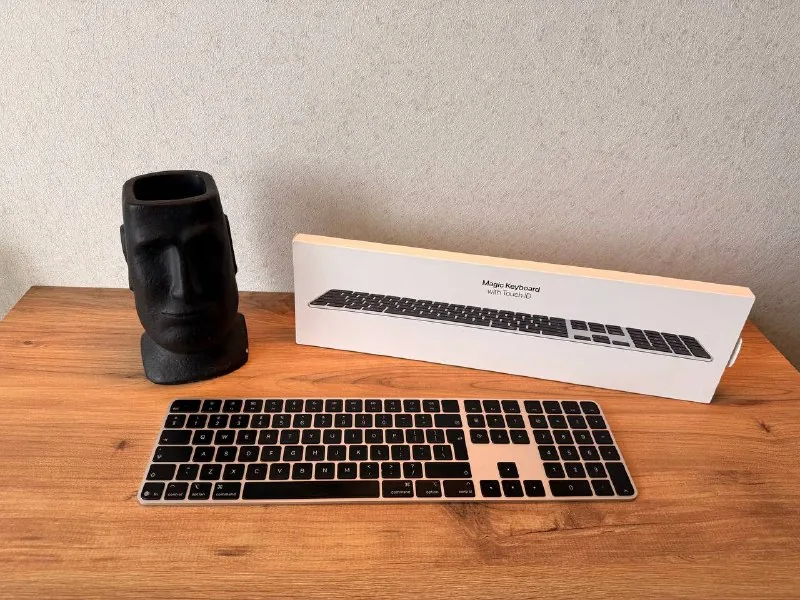 Magic Keyboard, Magic Trackpad, коврик под клавиатуру 1