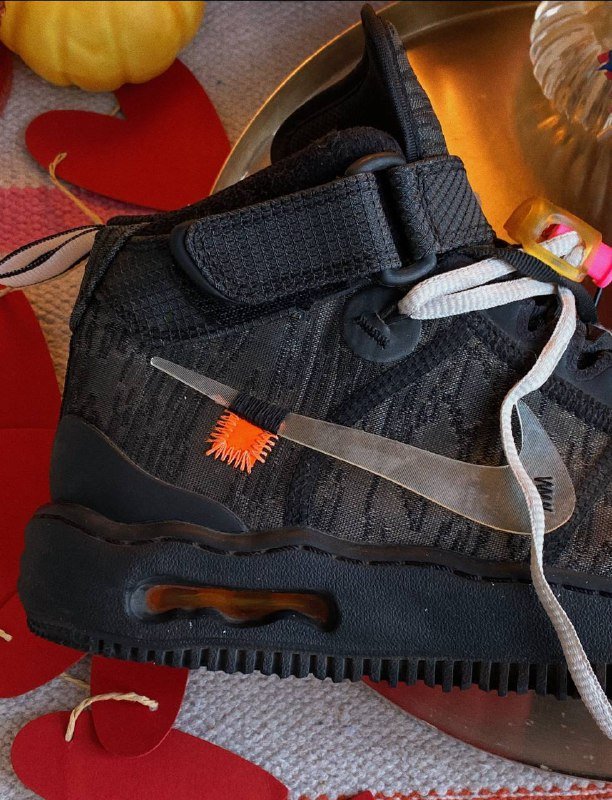 Кроссовки Air Jordan x Off-White mid 2