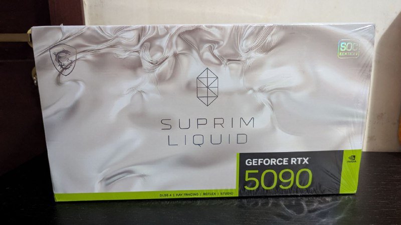 Видеокарта RTX 5090 MSI Suprim Liquid