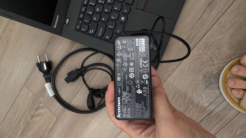 Ноутбук Lenovo 2